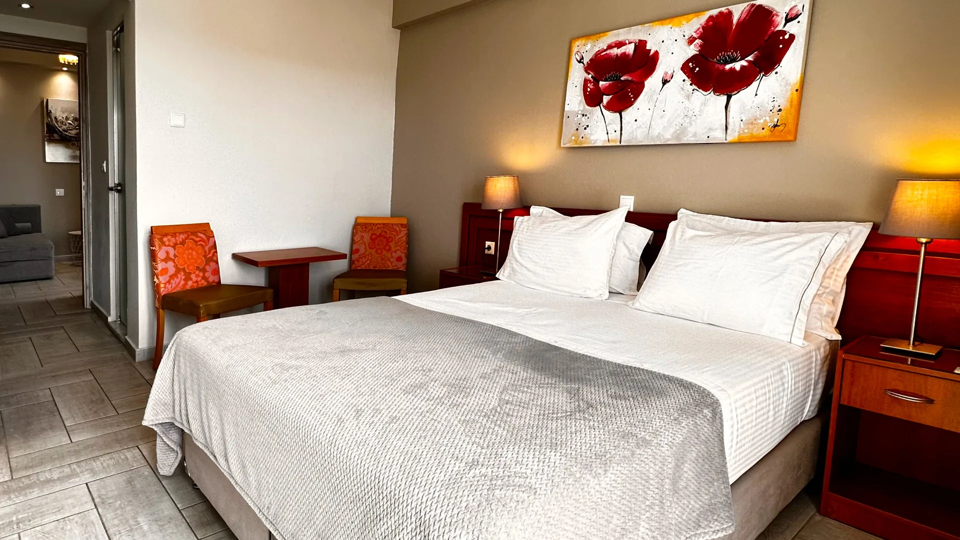 Superior Family Sea View — second bedroom with twin beds