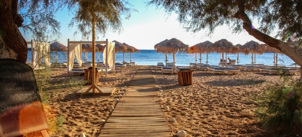 Άνδρος Μπατσί